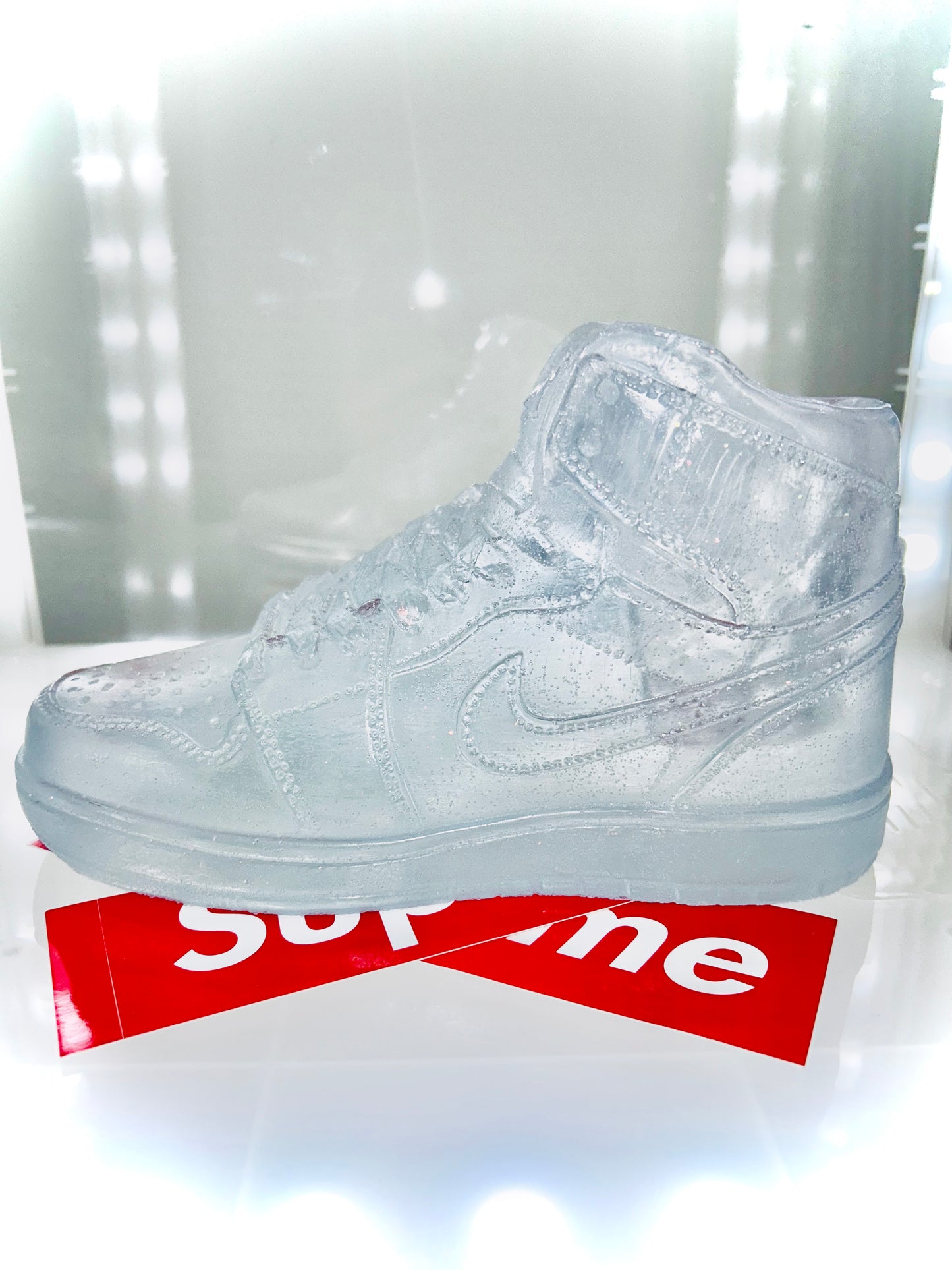 (SOLD OUT)Pure Crystal AJ1 Sculpture