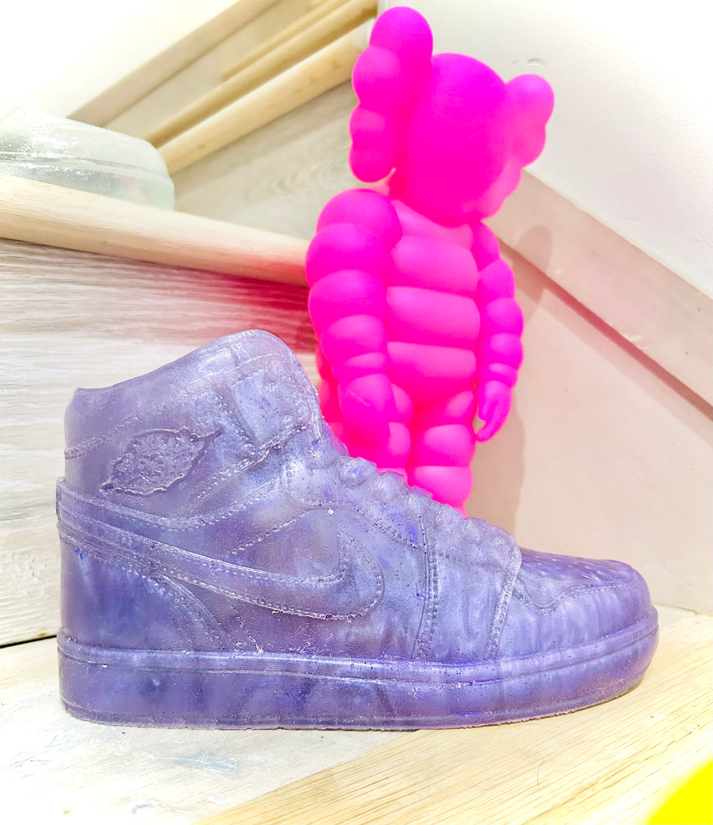 (SOLD OUT)Amethyst Purple AJ1 Sculpture