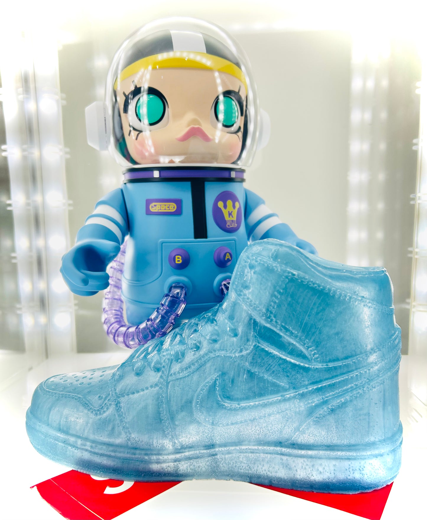 (SOLD OUT)Sapphire Blue AJ1 Sculpture